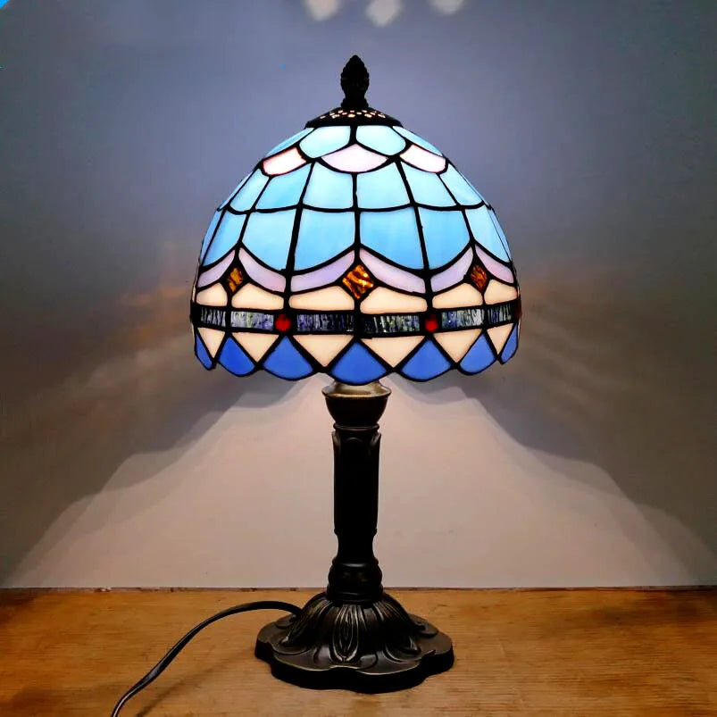 Khelse Retro Tiffany Table Lamp – Timeless Mediterranean Style