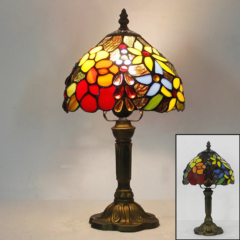 Khelse Retro Tiffany Table Lamp – Timeless Mediterranean Style